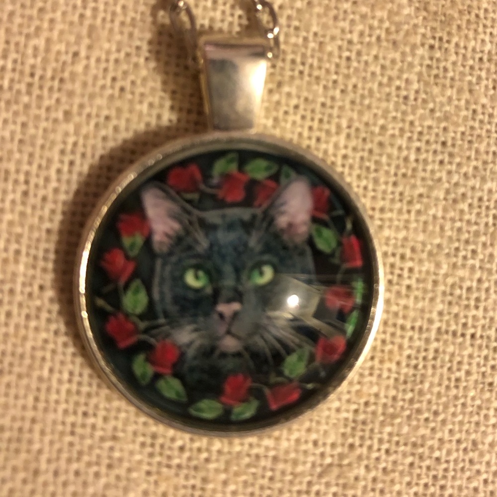 Black cat necklace